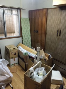 引越しの荷物をまとめる前の部屋