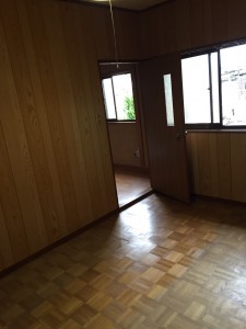 家財道具を片付けた状態の部屋