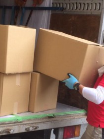 引越しの荷物を運搬